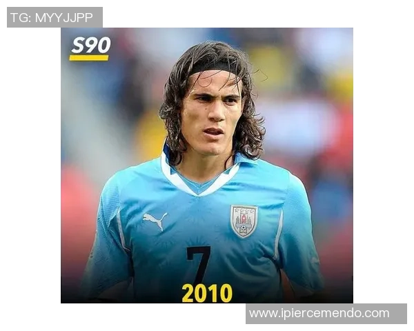 半圆发型的足球明星是谁他在绿茵场上的风采与魅力分析