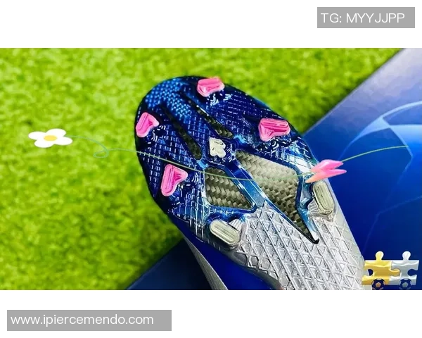 足球明星专属定制鞋的创作过程揭秘与设计灵感解析