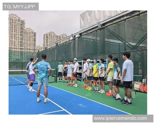 杭州网球队以57分领跑总决赛积分榜展现强劲实力